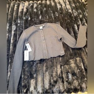 Aritzia TNA Waffle Top – Black
Size 2XS